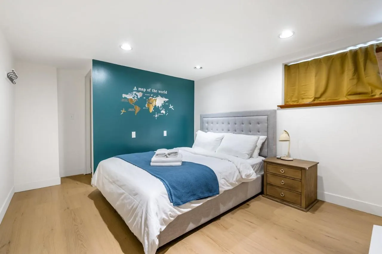 게스트하우스 Charming Vancouver Stay